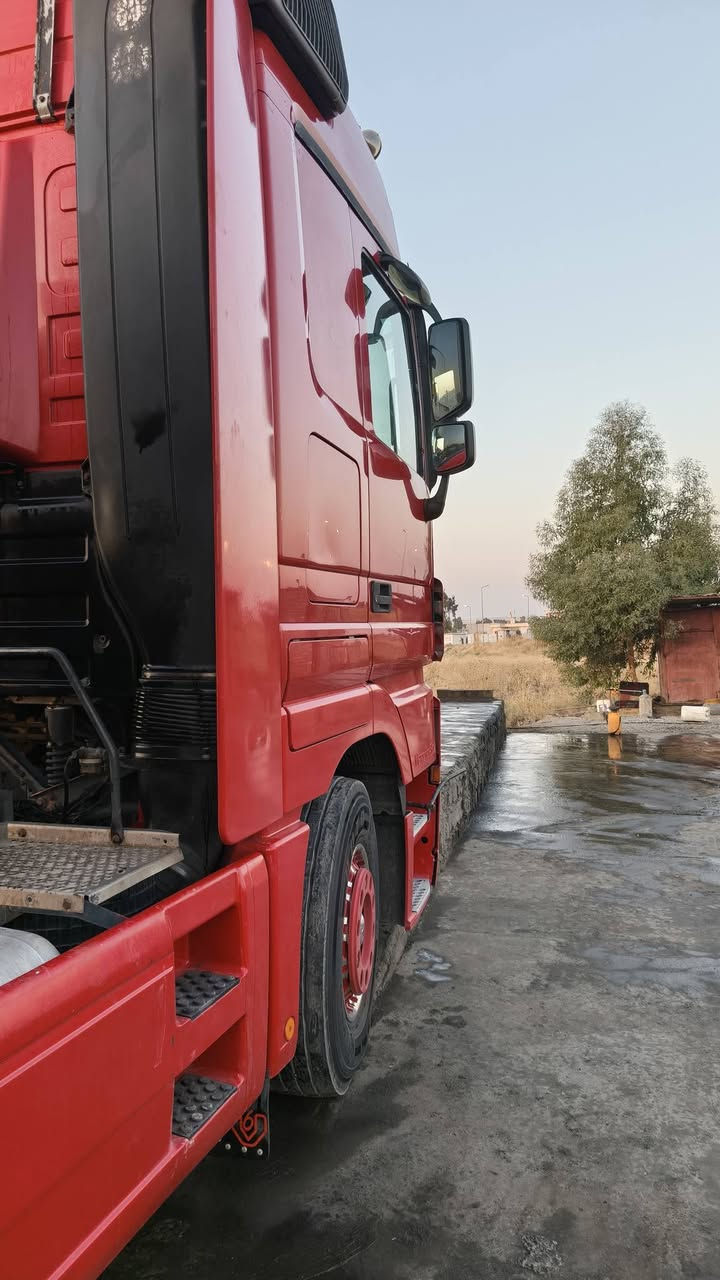 دمعه ٢٠٠٣ للبيع أوتوماتيك الحجم ١٨/٤٤ طوناج جيبي إس طخم تاير رقم أربيل مداور سنويا لل٢٠٣٠ شرط تحويل  عل خاص لحد يراسل مكلف بل نشر الرقم ***********
