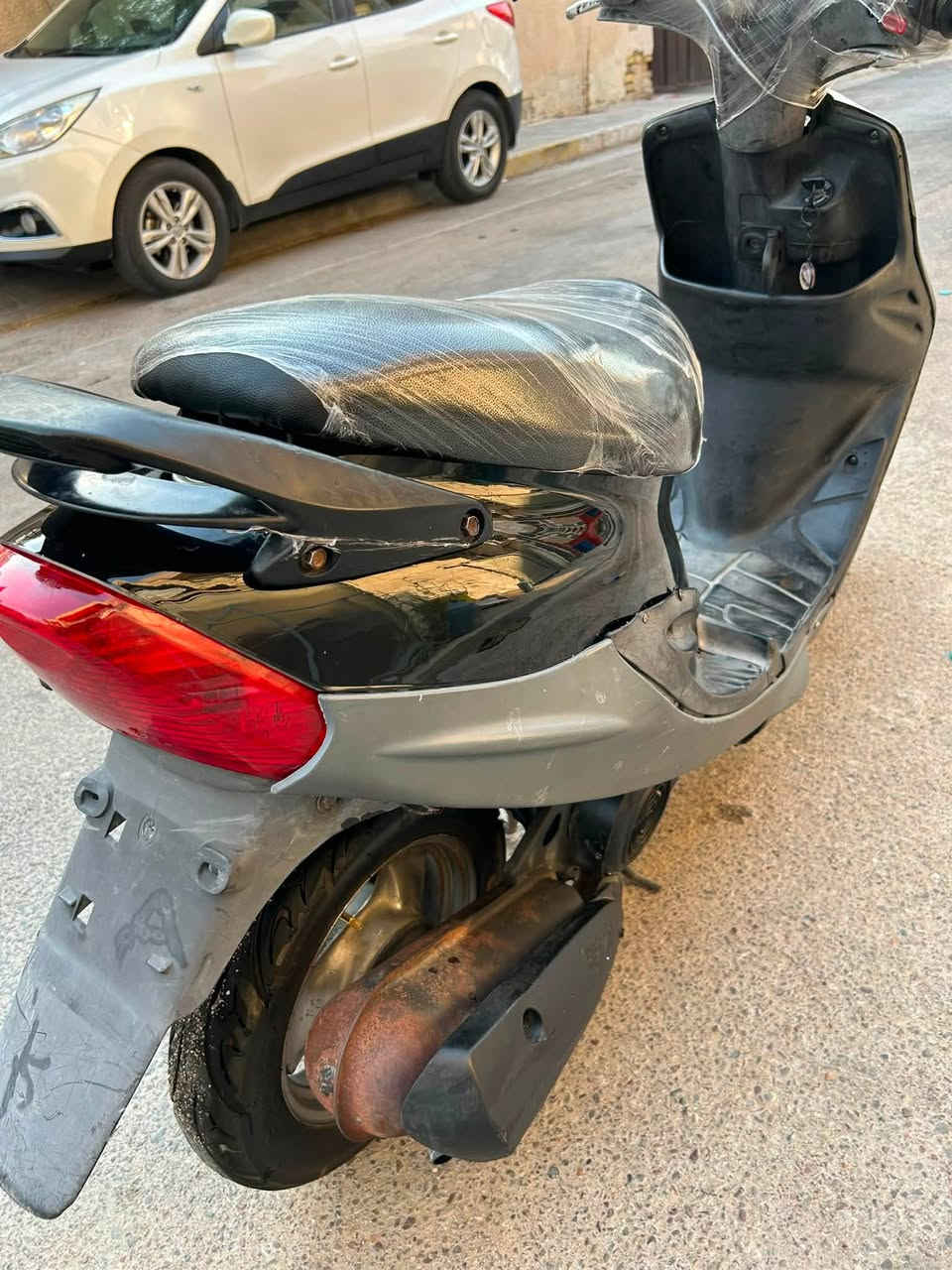 بيجي سرعه 60
دراجه بلاديه 

محرك اخرس مامفتوح مال رنبه دراجه 

اكسل مكفول كفاله بشرط 

شلعه ومعدل 

كهرباء كامله 

كفر اصلي 

قفل جنطه قفل سترين تاير جديد امامي خلفي دبل كله جاهز السعر 325 الف 

مكاني حي جهاد ديوان المخابرات 

الاستفسار ***********  او *********** عام
