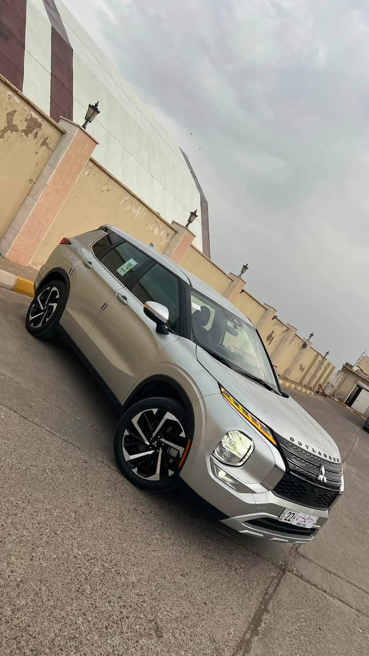 اوتلندر • ٢٠٢٤ • بانوراما AWD