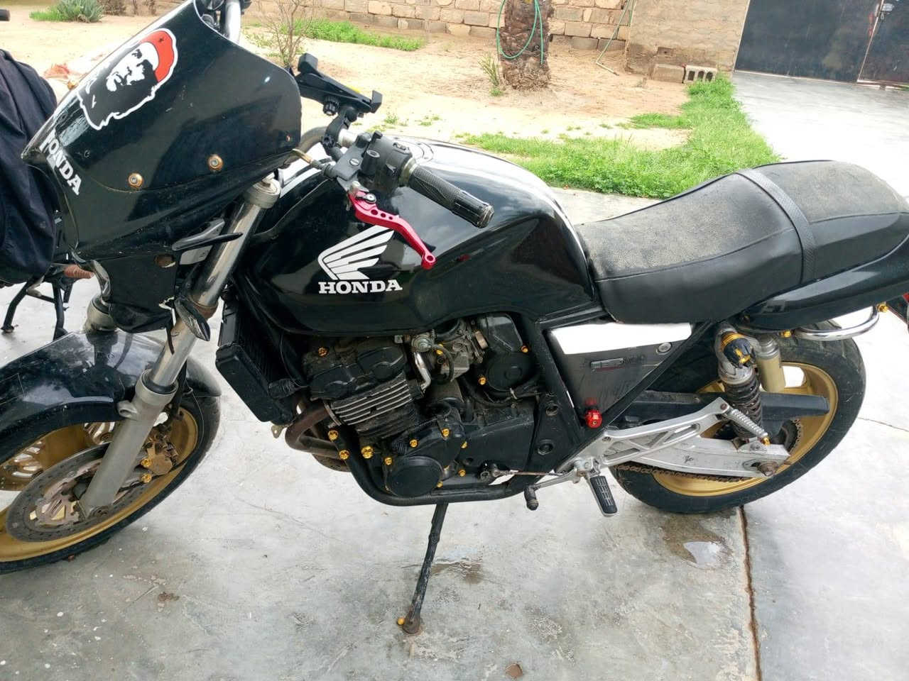 سيبي للبيع جيل اول محرك 400 السعر مليون ونص وبيهه مجال رقم الهاتف *********** موجود واتس اب
