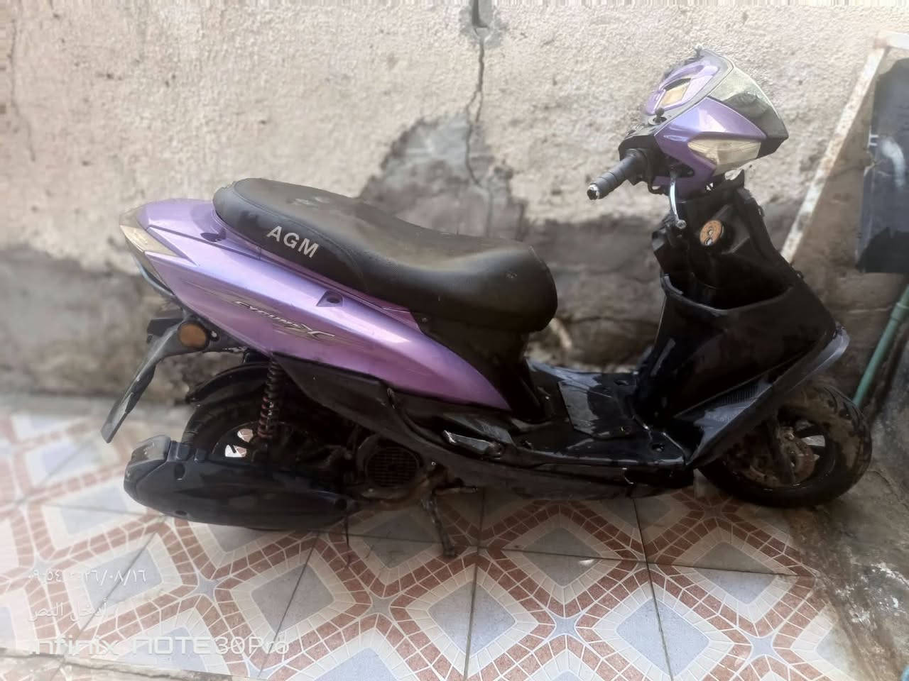 سلام عليكم مكلف بالنشر دراجة 🚲 سكنس للبيع دراجة 🚲  نضيفة ونشطة بس بيهة عطل  بسيط  فقط قطع بالضفيرة واخذ دراجة 🚲 ثانية وعاف هالي التفيدة يتصل ع الرقم ***********
