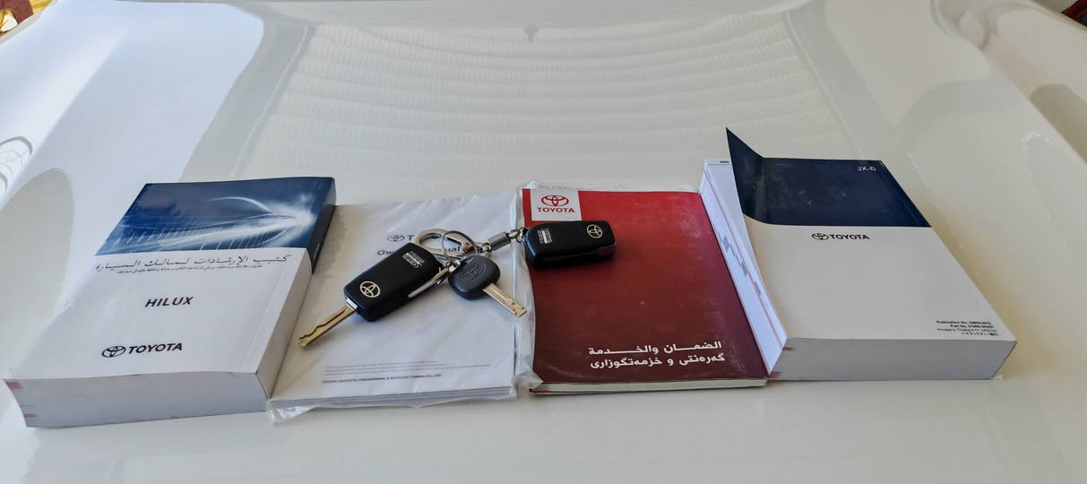 سلام عليكم بيكم هيلوكس موديل 2025 ماشيه 33 سياره باب اول مكفوله كفاله عامه كير عادي ويا التصوير سونر 2 مكان السياره واسط الصويره سعر السياره 248 بيها مجال  *********** ***********
