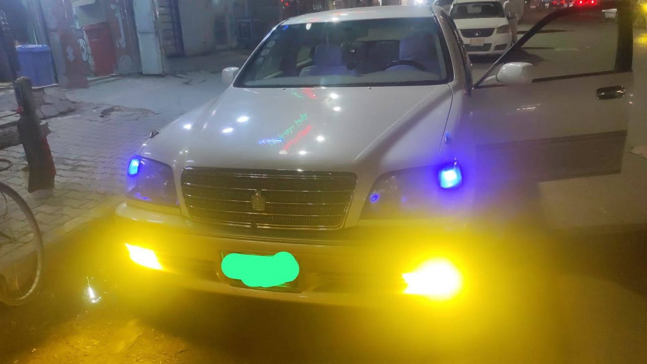 ملكه جنون • مديل ٢٠٠٣ • نجف