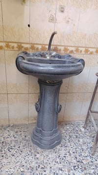 متاح المكان مدينة الصدر 07707286496  نص مكتوب في الصور: - HONOR X9c