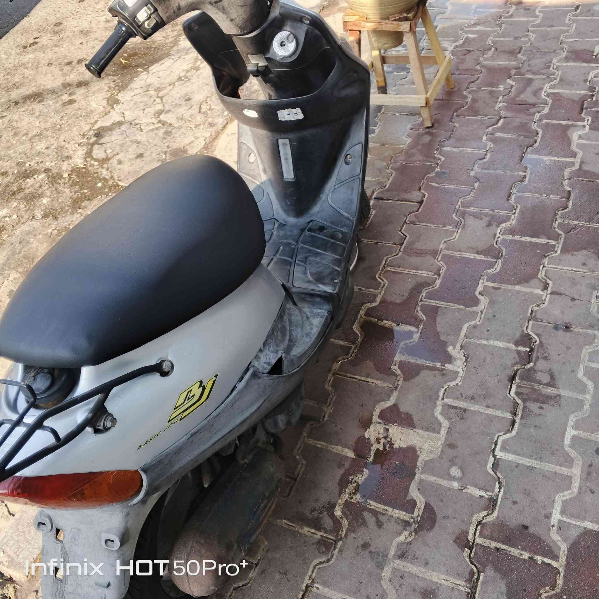 دراجه يوماها للبيع السعر 500 الف
للتواصل ***********

نص مكتوب في الصور:
- X HOT 50Pro+
- Infinix HOT 50 Pro+