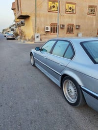 بي ام ٧٤٠ • مديل ٩٥ • مكينة ٤.٠