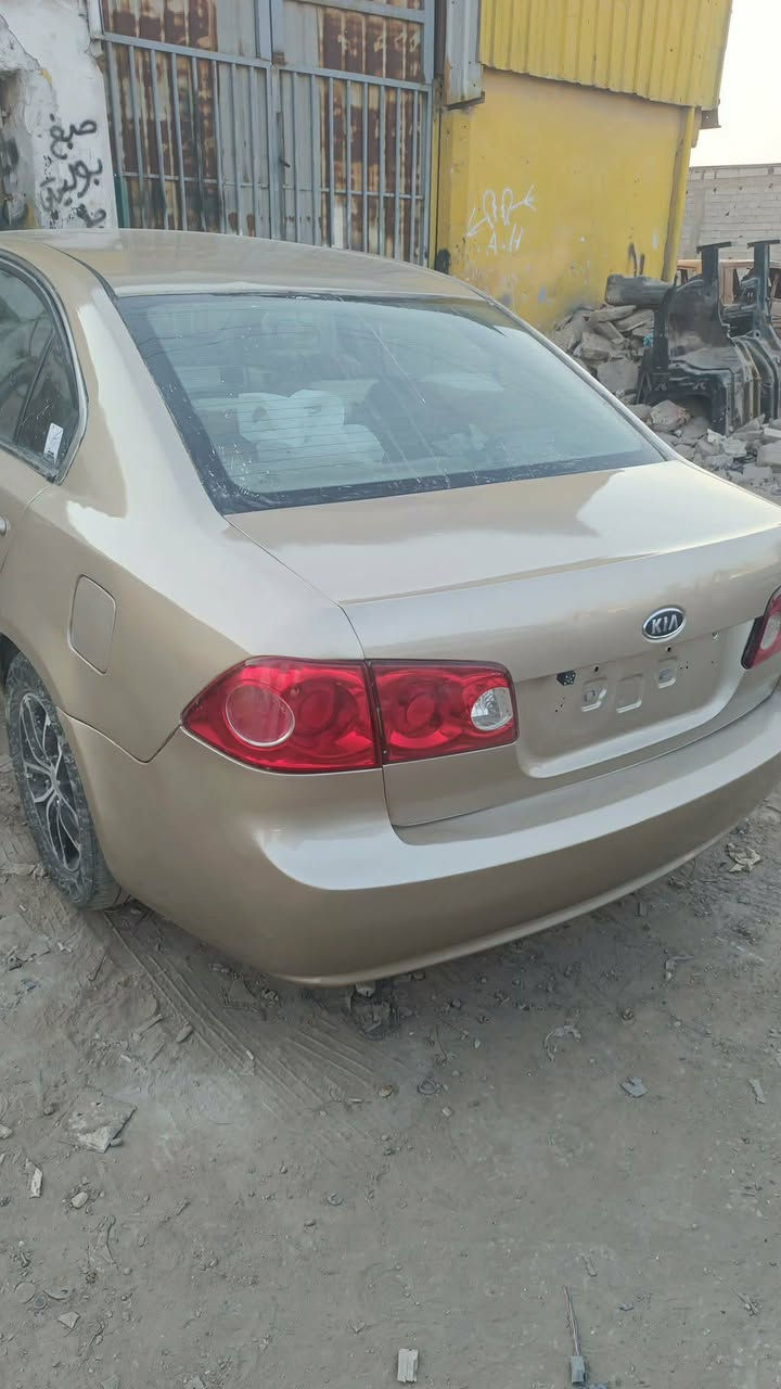 السلام عليكم أوبتما 2007 رقم انكليزي بغداد السياره صبغ عام اثر طخات وارد امريكي 2400 5 كير السعر 85 للاتصال ***********
