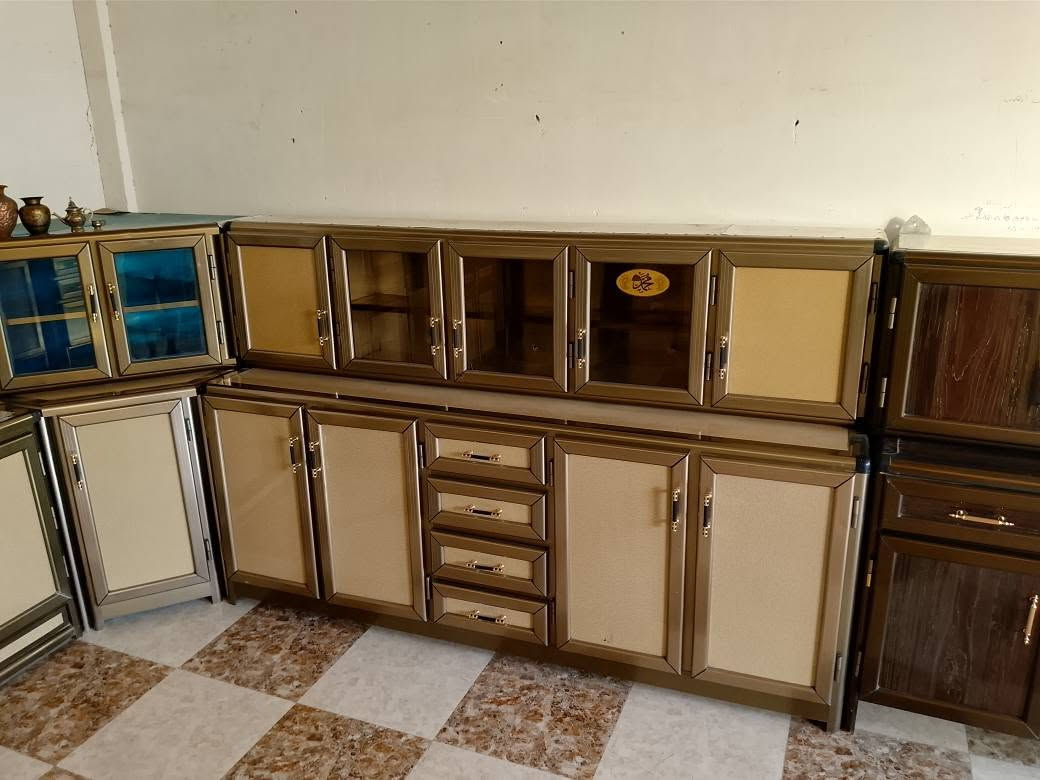 معرض يونس لتجاره الأثاث المستخدم والجديد 

كاونتر اربع قطع ثلاث أمتار ونصف 

للاستفسار الاتصال على الرقم التالي 

*********** تكريت, صلاح الدين
