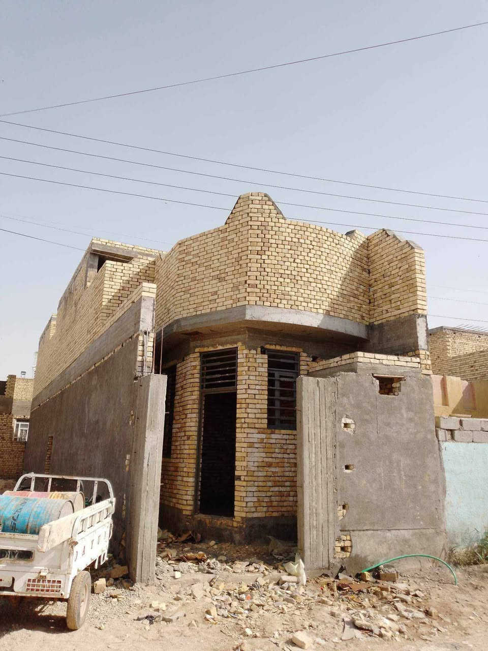 سلام عليكم خلفه بناء عكاده شغل حلو ونضيف اشتغال على دبل وباليوميه للتواصل على رقم الهاتف ***********او على خاص مفتوح
