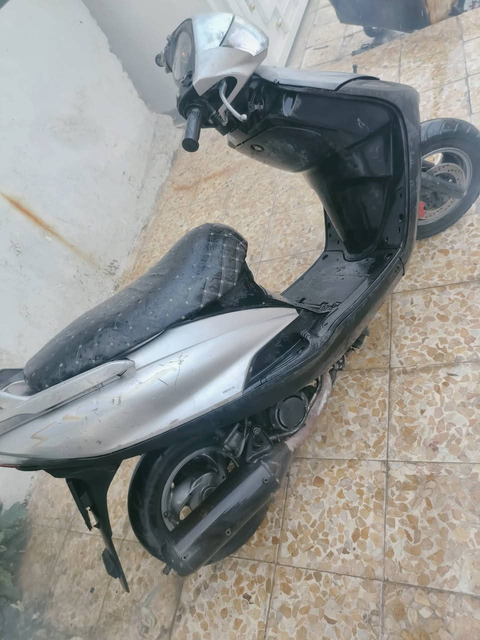 ماكس • ناقصها باتري • محرك شرط
