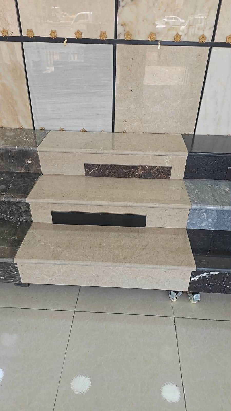 #جديد.     يوفر. لكم معرض.الشمس 
بايات يراني وقياس 
100×35 و110×35و120×35

العنوان بغداد_العامريه _شارع البصرة. 

للأستفسار يرجي الاتصال.  او مراسلة الواتساب 
 

***********
***********
يتوفر خدمه توصيل 🚚 داخل بغداد وخارجها
