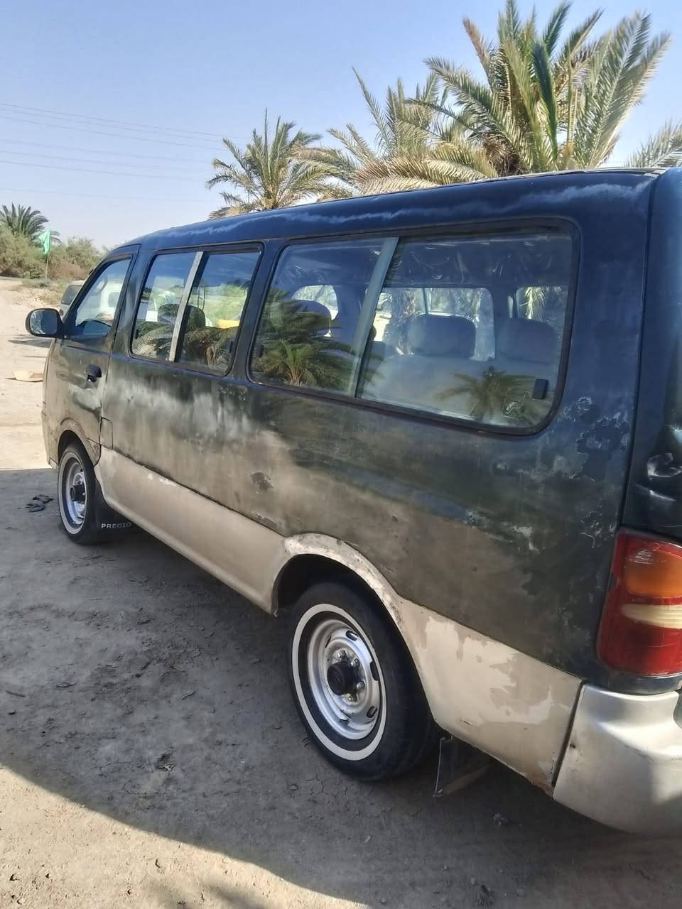 سيارة بريجو للبيع مكينه وكير وتخم تاير وحداديه تمام في حاله جيده السياره حلوه تفيد ابو الخط السعر 43بيها مجال للشراي المكان سوك الشيوخ ناصريه ***********
