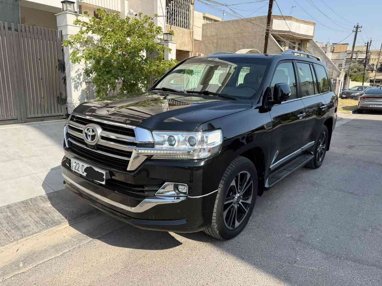 تويوتا لاندكروز 2020 GX-R
للبيع لاندكروز 2020 GX-R شركات  ٦ سلندر..فول مواصفات ثلاجه قاصه تحكم لايتات امامي كشنات ٢ كهربائي  مري شفط تشغيل عن بعد فتحة سقف. تخم تاير جديد .. السياره مفوله و بدون نواقص بدون حادث بدون صبغ بدون اي تبديل و مكفوله من الصبغ بيها ملاحظات بسيطة رصعات...
السعر  47500 وبيهه مجال

مكان السيارة بغداد الكرخ

للاستفسار الاتصال على الرقم 

***********
