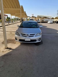 @السلام عليكم كورله موديل ٢٠١٢ للبيع سيارة جهازه محرك كير صدر أمامي خل...