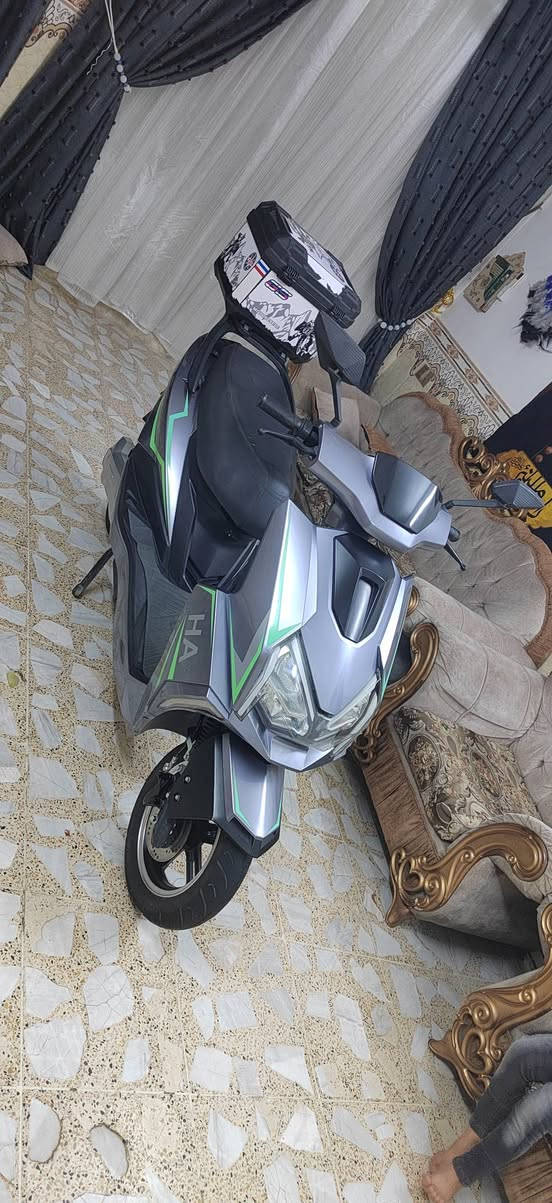 سلام عليكم دراجه شحن جديده سكنس شمعه مديل٢٢٦ بلكارتون وضغمه كلش ٤٦انبير فول شلعه ومعدل السعر٨٠٠ وبيها مجال مكاني بغداد حي ور***********
