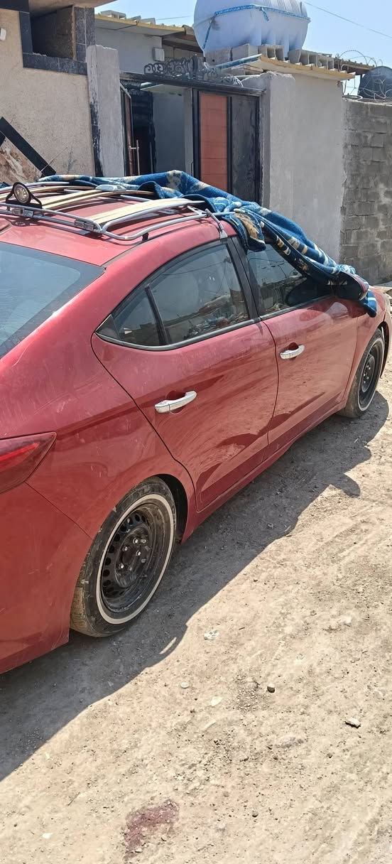 للبيع 2018 ماشيه 119 حادثها بجم جاملغات وبنيد مبدل الشاصي الايسر بيه تعديل الباقي كفاله السعر 110 وبيها مجال المكان  بغداد البلديات بأسمي *********** متوفر واتساب
