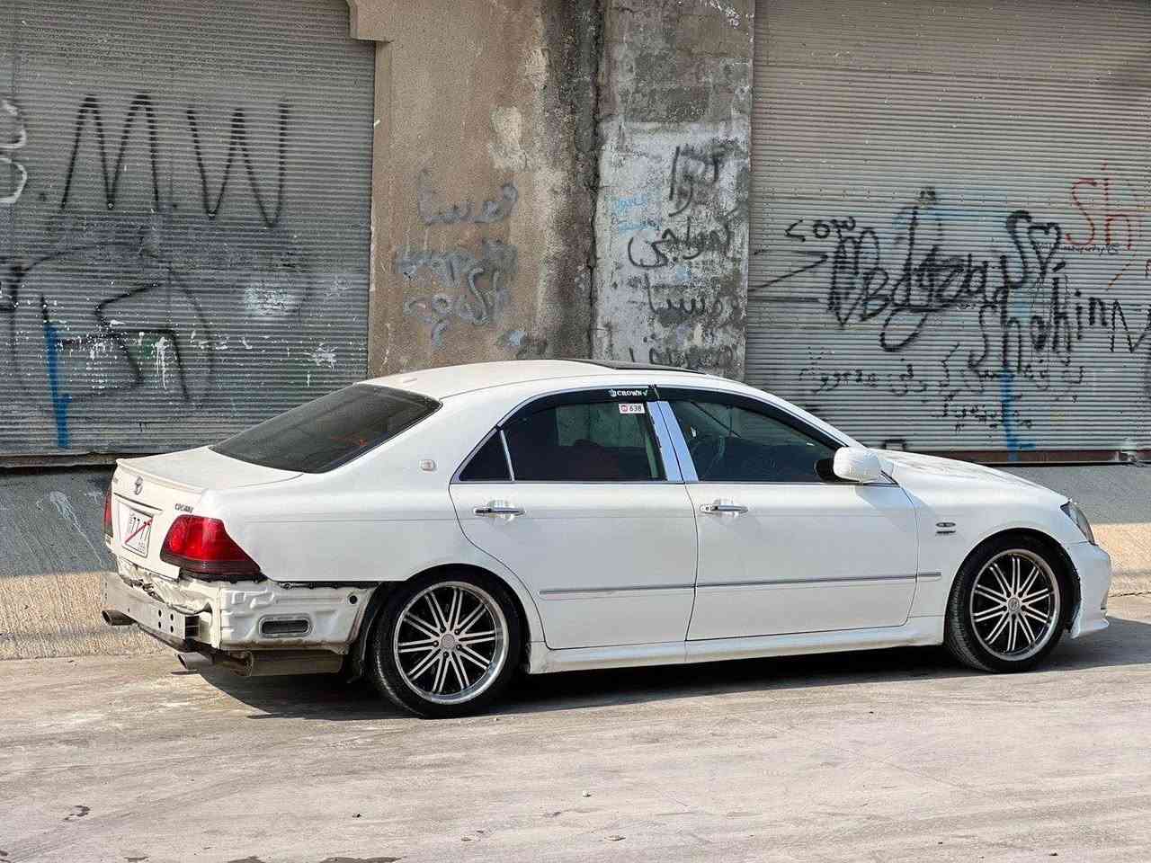 شاهینە 2005
ئەتڵەت 
کچکە بە گەورە 
گێڕو مەکینە بەشەرتی سەت وەستا بێ دوک بێ سەرف
ناو ڕەش
سەیارەکە زۆر بێکێشەو مەزبوتە 
*********** 
*********** رانية, السليمانية
