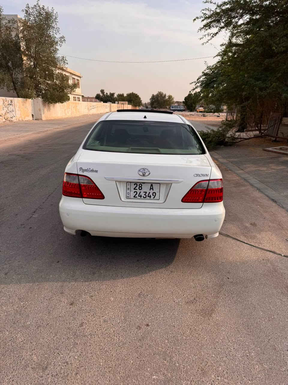شاهينه للبيع قرار 102 تسجيل جديد  السياره بعد احلى مما بصور كلش نضيفة حته دعاميات كفاله من الصبغ جديد بمعنى الكلمه تجي وتشوف وتشلع عيوني 

✅موديل 2007 اصل 

✅3 دكم فتحه كرستال

✅شاصي 182 

✅برده خلفيه 

✅قطعتين تبريد

✅تحوير جوه نجف فوك امارات

دشبول نضيف كلش وسياره غرفتهة تخبل 

✅داخل جلد بيجي 

✅حداديه من طول لطول جديده ماعايزه برغي 

✅حساسات خلفي امامي شغالات 

✅مثبت سرعه شغال كلشي شغال بيهة سياره 

✅مكينه وكير جدد وكل دوانز مابيهة تجي وتشوف بعينك 

✅بعد بيهة هواي شغلات مذكرهن شنو تريد اتصل وبيك خير ودلل 

✅المكان نجف 

✅السعر 168 وبيهة مجال 

✅***********
