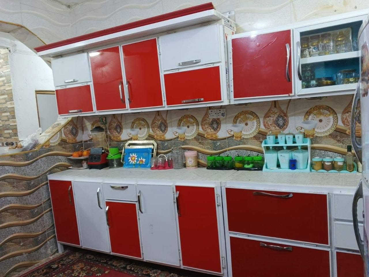 #يالله 

بيت للبيع

العنوان*الماجديه سيد عاشور قرب الاربع سايدات 
المساحه 200 متر

طابق ونص
الطابق الاول
غرفتين صاله مطبخ حار وبارد حمام وستقبال صحيات

الطابق الثاني 

غرفتين وحمام

سنة البناء  2011 البيت عكاده نظيف 

السعر 125 وبي مجال

#طابو_صرف

الاتصال ع الارقام التاليه أو مراسلتنا عبره الواتساب 
***********
***********

#ملاحظه*جاهزين لعرض عقاركم عندنا 
وناشر هواي بيوت ادخل ع الصفحه اي بيت يعجبك راسلني
