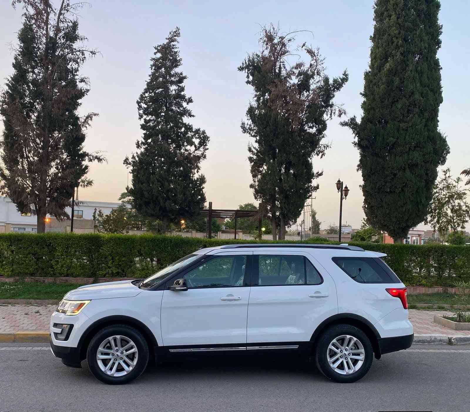 ‏FORD EXPLORER XLT 2017
 
القوة والمتانة والرفاهية في مركبة واحدة بتصميم خارجي مميز ومقصورة داخلية تحمل الكثير من المتعة والفخامة .

💠 الفئة XLT     (مواصفات )

💠 السعر : 170 $

💠 الموديل 2017

💠 لوحات اربيل جديد

💠 المحرك 6 سلندر 

💠 القدرة ( 3500 ) 🐎🐎🐎

💠 المواصفات 
▪️بصمه
كوشن مخمل
▪️كوشن ثلاث مقعد
▪️ داخل (كريمى)
▪️تحكم ستيرن 
▪️شاشة صغيره
▪️كشنات كهرباء 
▪️وضعيات قيادة 
▪️تبريد مركزي 3 قطع
▪️اوامر صوتية 
▪️كشافات ضباب 
▪️ثلاث مقاعد سبعة راكب و تبريد مركزى
▪️كير رياضي 10 سرعات 
▪️ويل 18
▪️مانع انزلاق 
▪️اوتو هولد 

💠 سيارة جاملغ و ربع بنيد صبغ
بدون ضرر داخل 

💠سيارة ماشي 86 فقط 

لاتصال او واتساب على الرقم 
 
***********
 
‏‎‏‎عنوان📍بغداد
