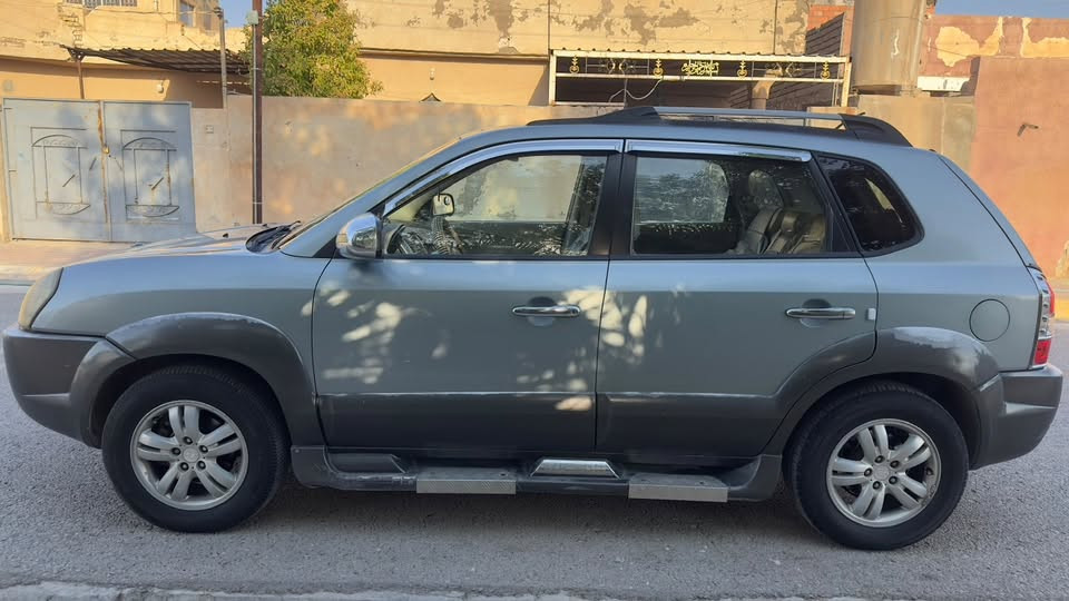 توسان 2008
بيها فقط جامرلغ يمنه ضرر بسيط موضح بالصور
6 سلندر 2700
عنوان ديالى
85$ وبيها مجال
***********
