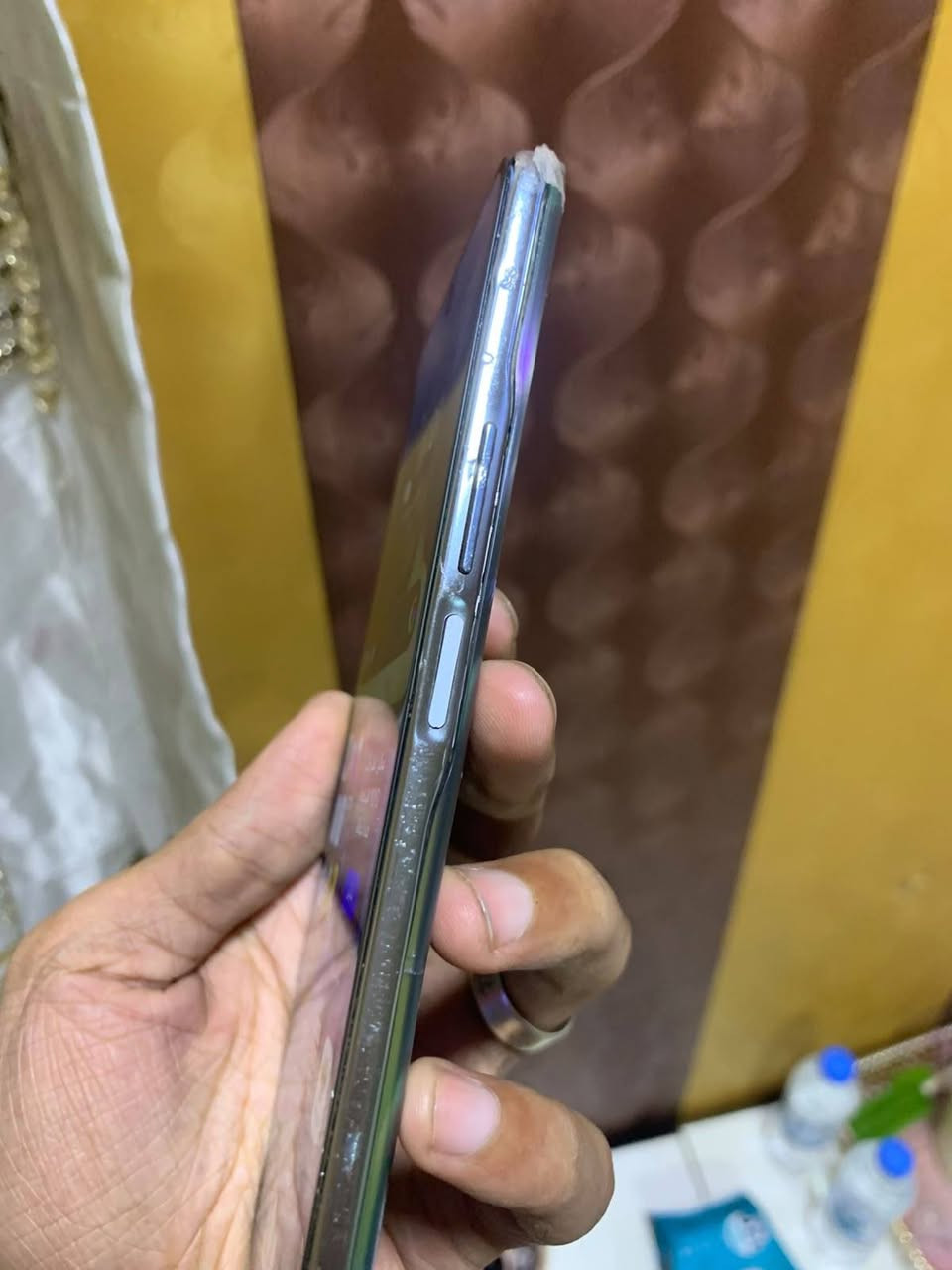 هونر X9 • ١٢٨ جيجا • مبدل شاشة