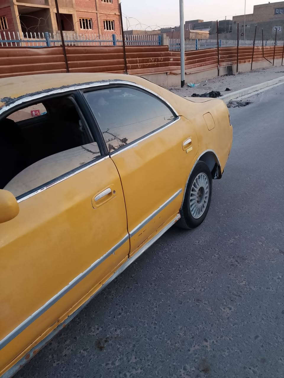 السعر 11 والقميع مستعجل 
السلام عليكم السياره شيزر رقم بصره سعرها 11 ورقه بيع مستعجل رقم بصره سويته ساقطه راعيها ما عنده الا بالوكاله موجود مقفوله قص ونقل سياره حلوه وتمشي مكانها البصره بيع مستعجل.
***********
