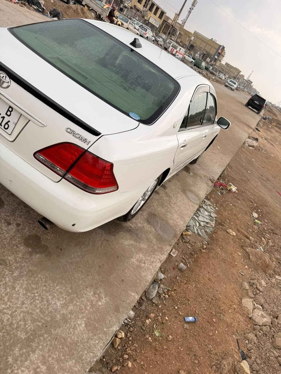 للأستفسار***********او***********
للبيع شاهينه  موديل 2004 شاصي 82 
رقم بصره تحويل ثاني يوم بأسمك  
❗السيارة جديدة طک كارتون ماشيه 80 الف
مكفوله كفاله عامه من كص وضربه  ورسميات والاصوليات .
المواصفات 👇🏻 
3 دكم 
فتحه سقف سلايت 
كير ومكينه وحدايده بالكارتون 
 
اربع كشنات كهرباء 
ستيرن كهرباء 
برده خلفيه كهرباء  
تبريد ثلج + تدفئه 
وبعد بيه اهواي موصفات
والسياره ما عايزها برغي كامله على اخر حبايه السعر 145 وبيه مجال مكانه ناصريه
