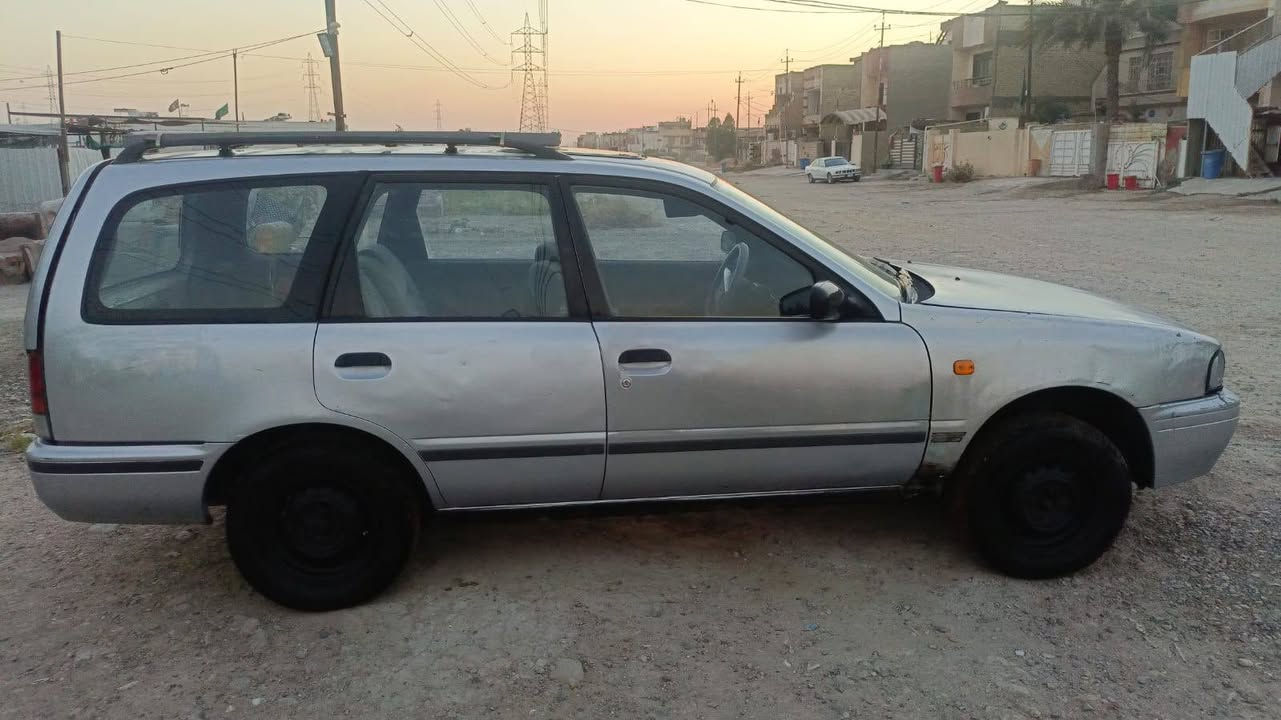 سيارة نيسان ستيشن موديل 91 
سيارة بسمي رقم نكليزي رقمها بغداد
المحرك بي خيط بخار و سيارة جاهزة
 السعر30
 العنوان بغداد
رقمي ***********
