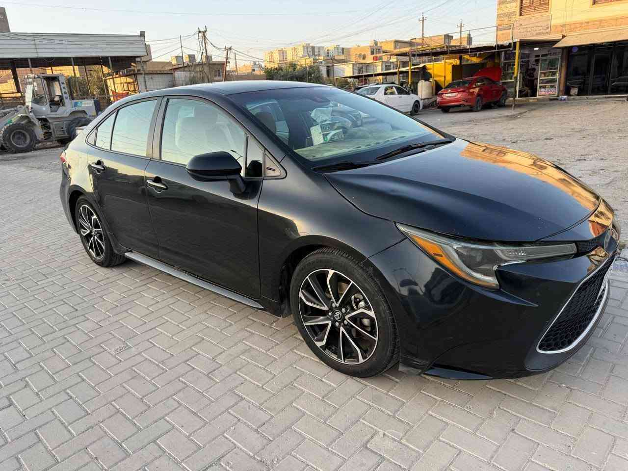 السلام عليكم
كورلا 2021  السياره بسمي تحويل ثاني يوم  رقمها بغداد
بيها ٣ قطع بنيد مبدل والجاملغ والباب صبغ 
مكانها بغداد حي الجهاد
سعرها 128
***********
