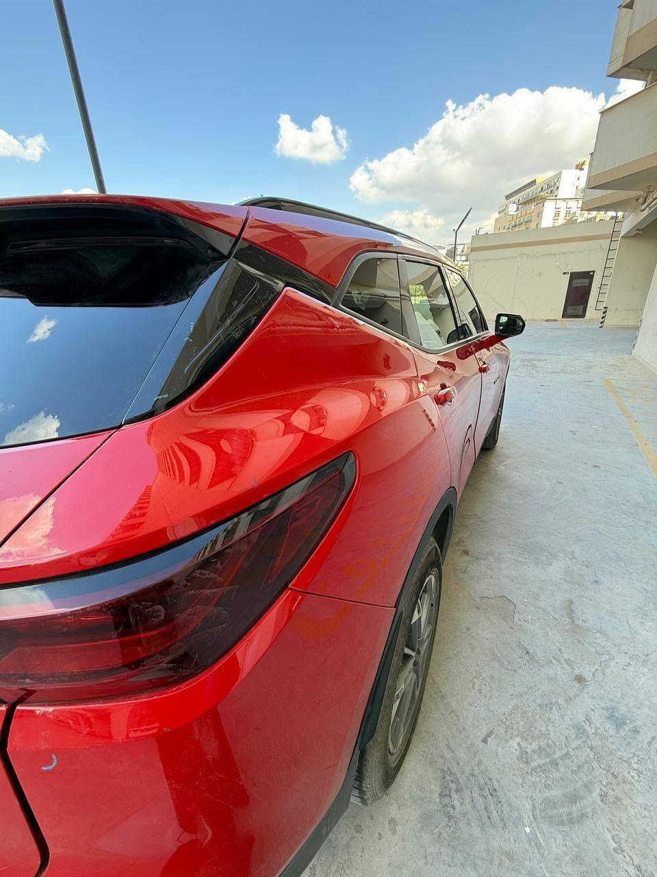 السلام عليكم
بلايزر موديل ٢٠٢٣ للبيع 
السعر ٢١٠ وبيها مجال بسيط صور الحادث موجود بالمنشور 
رقمها بغداد 
***********
