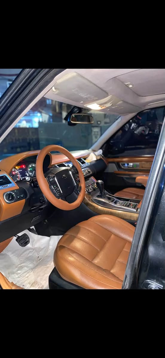 ...﷽ ...
RangeRover Sport Autobiography ٢٠١٣ رانج   V8 روفر سبورت

‎بدون شخوط / بدون رصعات

‎ ماشيه١١٠ الف حقيقي 

‎رقم بغداد الجديد

‎المواصفات اعلى فئة اوتوبايوكرافي : 

‎- بصمة ابواب مع بصمة تشغيل

‎-  فتحة سقف سلايد

‎- داخل لون مشمشي

‎-  شاشة مع كامره خلفيه

‎-  كشنات جلد + كهرباء

‎-  حساسات اصطفاف امامي / خلفي

‎- كاميرا 360 درجه

‎-  كشنات ميموري خزن

‎-  مري قلاب و شفط كهرباء

‎-  هاند بريك بصمة كهربائي

‎- منظومة زينون داينامك متحرك

‎-  سستم صوت Harman kardon 

‎-  ثلاجة و تبريد قطعتين 

‎-  صندوق كهرباء شفط

‎-  ستيرن كهرباء + تحكمات ستيرن

جوبلسات ٣ وضعيات -

‎كير مكينه مكفول

نقطها فقط الماطور مال سايد بريك وسياره مصبوغه حزام اثر شخوط لجماليهً للبيع او المراوس حسب القناعه *********** اتصال *********** واتساب مكاني بعداد الكرخ المنصور
