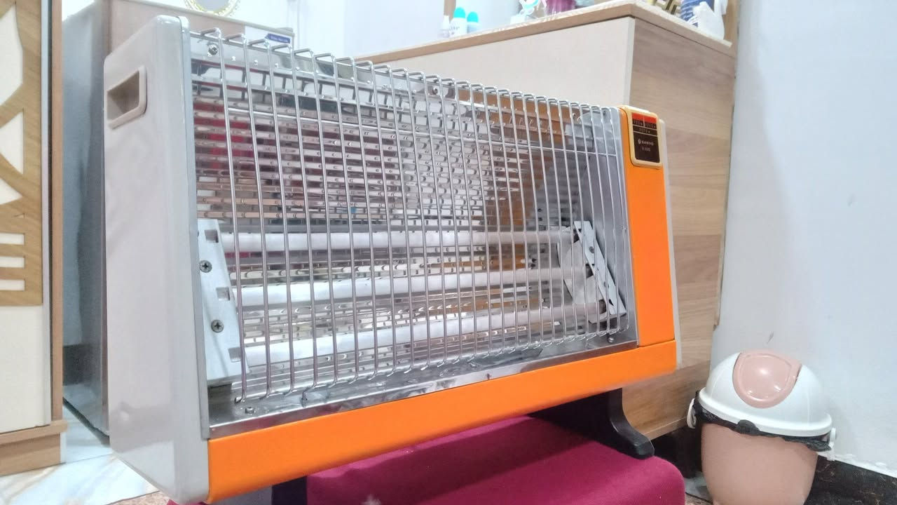 هيتر سانيو • ياباني أصلي • نظيف جداً
