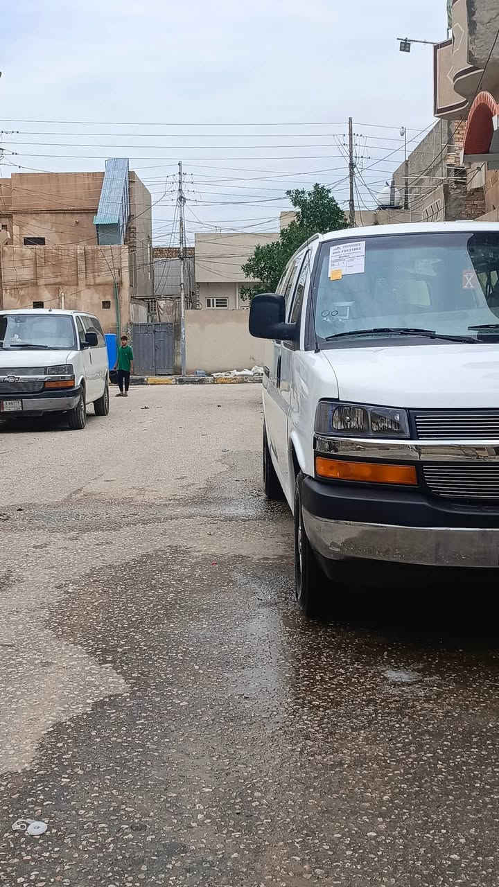 سلام عليكم سفانه للبيع 2012 جديده جاهزه ل عمل كامله مكمله تخم تاير حداديه أو تبريد خير من الله 
سياره كامله ل عمل خطه كربلاء -بصره 
***********
***********
مكاني كربلاء

