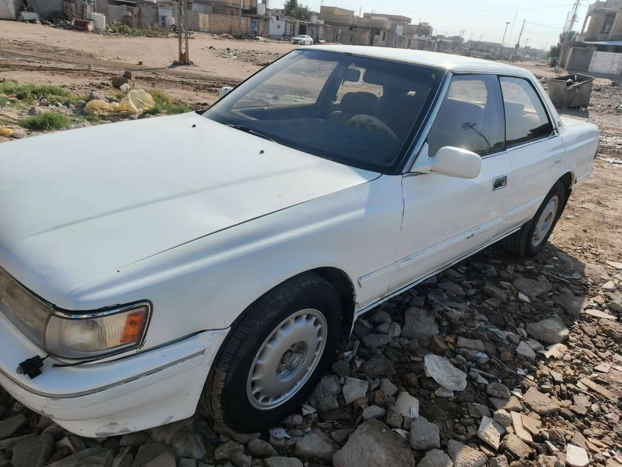 شيزر للبيع موديل ١٩٩١ سياره جاهزه كفاله كير محرك  حداديه تبريد سعر ٣٥ وبيها مجال سنويه نافذه ***********
