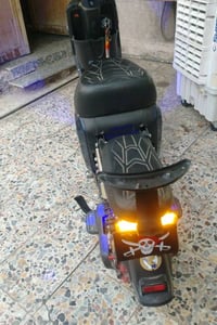 دراجه شحن R8بطاريه ضعيفات موجوده شاحنه مالته 300وبيه مجال البطاريات ال...