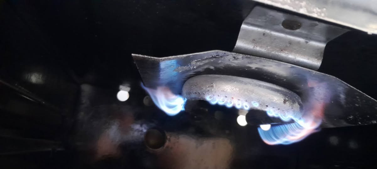 السلام عليكم 
طباخ اكسبرس مصري درجة اولى🛑
جاهز من كلشي 
نار زرگة 🔥
السعر 100 الف
***********
***********
