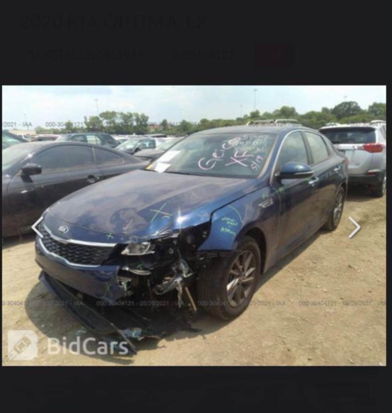 السلام عليكم ..
للبيع كيا اوبتما LX ٢٠٢٠ نص مواصفات امريكي حادث بسيط بدون ايرباك بدون اي دواخل بدون تبديل 
سيارة جديدة جداً بدون اي نقص محرك ٢٤٠٠ مكفول 
رقم بغداد مشروع وطني سنوية ب اسمي ( صور حادث بالمنشور)
المواصفات :-
١- شاشة كبيرة 
٢- رادارات جانبي وامامي 
٣- فول تحكم ستيرن 
٤- كامرة + حساسات 
٥- ماشية ٦٥ الف ميل 
٦- محرك ٢٤٠٠ مكفول
٧- ويل ١٩ + تخم تاير جديد 
وباقي المواصفات المعروفة للاوبتما 
ملاحظة ( السيارة ليبل واحد بدون اي تبديل صبغ فقط بنيد )) 
عنواني بغداد حي الجامعة
السعر ١٢٠ ورقة 
***********

نص مكتوب في الصور:
- BidCars
- 2020 KIA OPTIMA LX