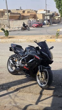 f4i • ٦٠٠ • ٢٠٠٦