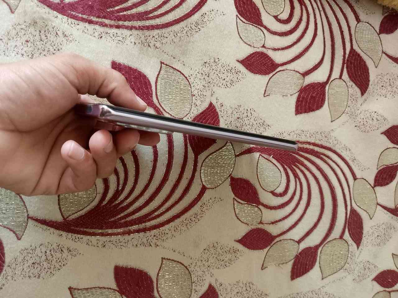هونر x9sمستعمل شهر فقط رقم 📱 ***********
