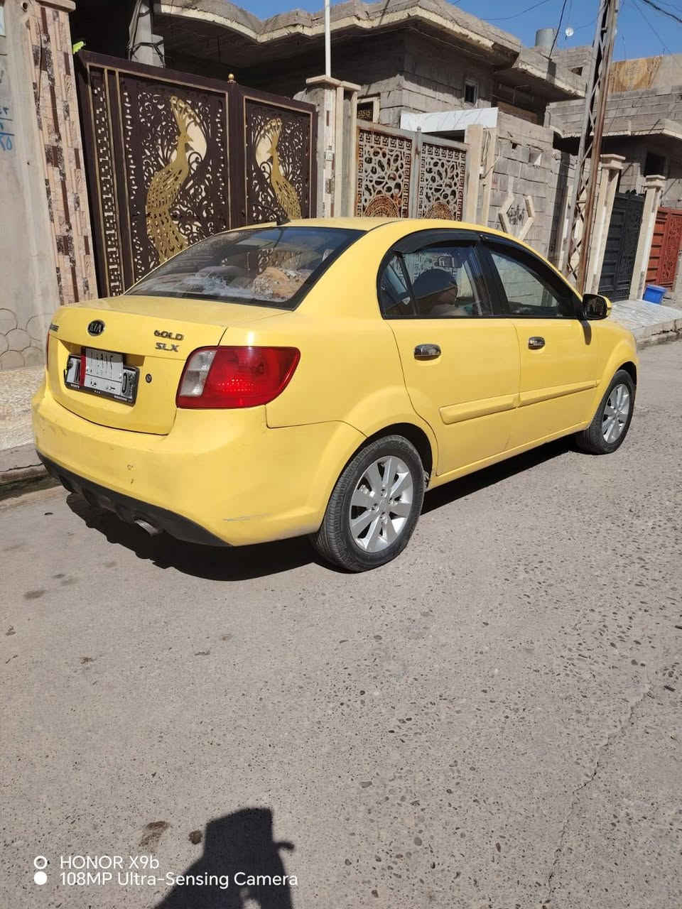 السلام عليكم 
كيا ريو كواد برايد نظيفه بيها ملاحظات بسيطه شرط التحويل للاتصال ***********
***********
