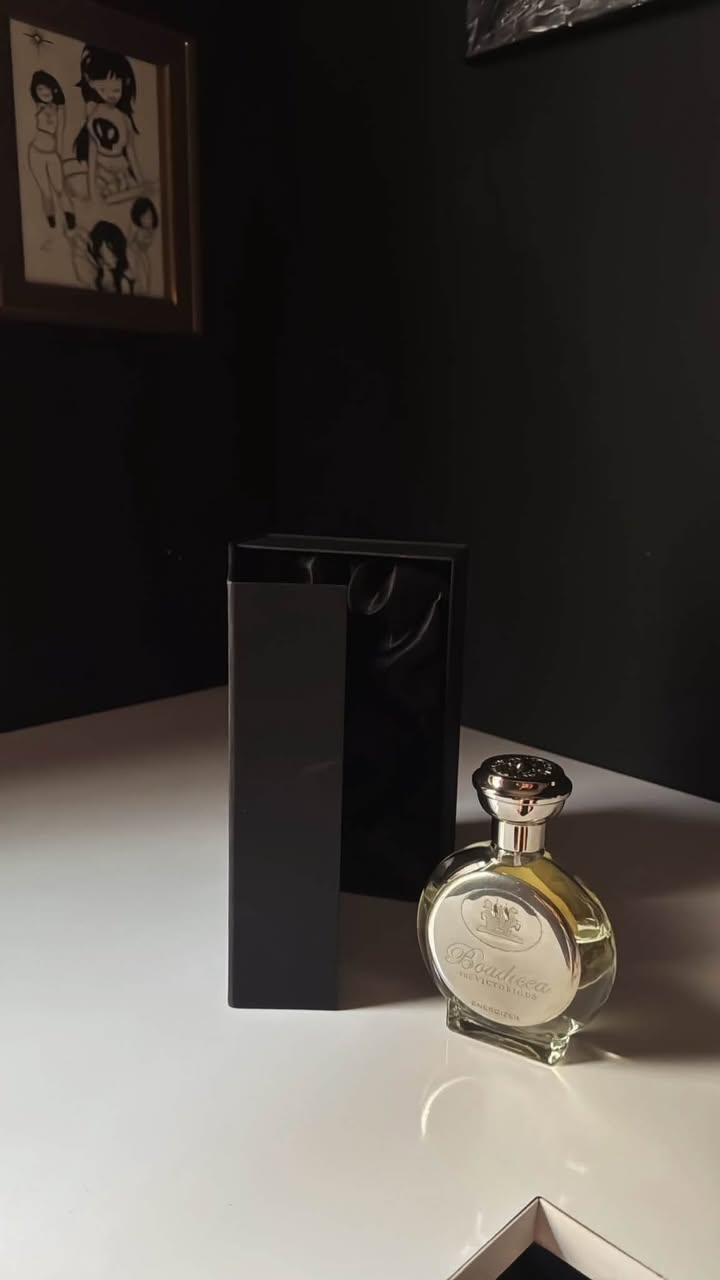 عطور أصلية • مستعملة • ماركات عالمية