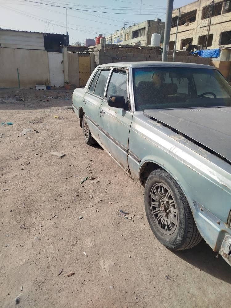 سوبر مديل 1982 شغاله راعيه بلبصره رقم صدامي 
عدنه بيه وكاله عامه 
كير ومحرك ثنين ونص 
كاردن جديد بريك جديد 
سعر 13 ورقه بيه مجال 
العنوان الموفقيه 
الرقم : *********** البصرة, العراق
