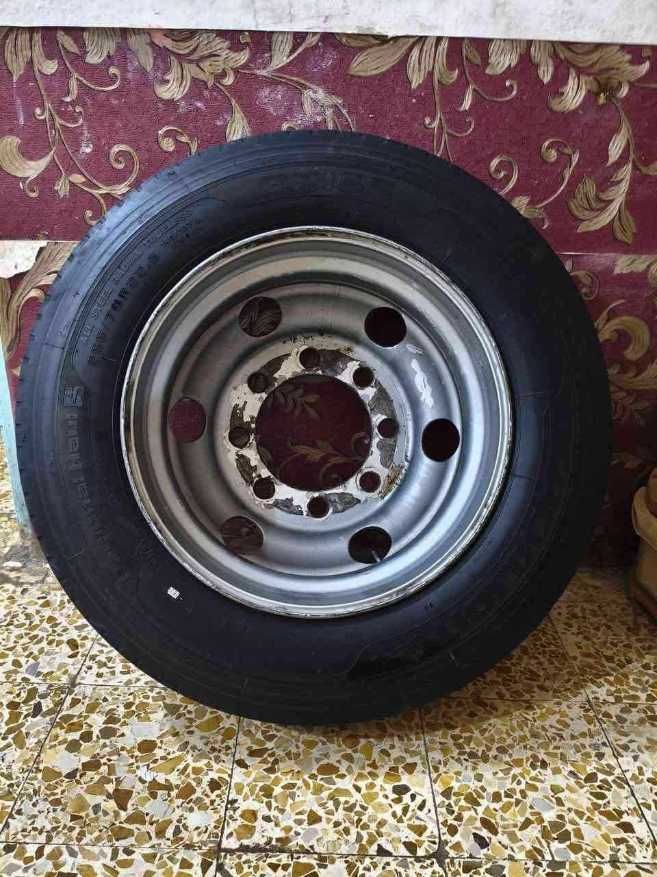 زوج تايرات هايكر ناصي قياس 255/70/22.5 زوج نضيف اخوو الجديد ب 300 الف
ويل هايكر 36 ثمانيه برغي نضيف وياا تاير ابو الاسد نضيف كلش سعر ورقتين قفل
جك 5 طن ويل اصبانه ضغط عالي لقمه تطواله مال لقمه بوري
مكان ناصريه قلعة سكر
