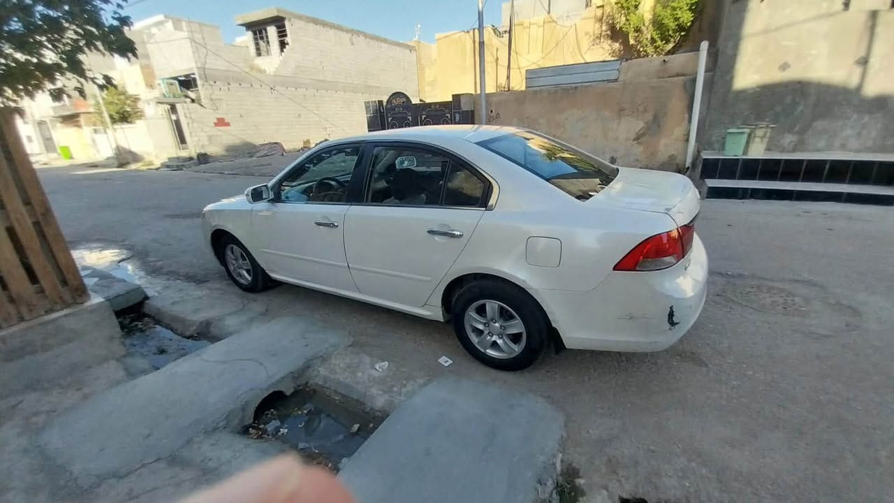 السلام عليكم

للبيع كيا اوبتما موديل 2009خليجي رقم بغداد انكليزي...سنويه 2031 هزه وفحص جديد 

السيارمال بيت وجاهزه من كلشي... احزم  ***********//*********** بعقوبة تقاطع السادة
