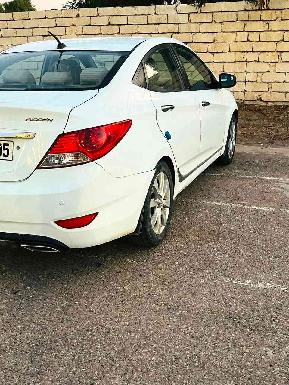 اللبيع او مراوس بكورلا
السونار مرفق بلمنشور
السعر $93 وبيها مجال بسيط
اكسنت 2012 خليجي
رقم اربيل سنويه ورقم جديد هزه قبل شهر ساقطه
محرك 16 شرط بدون صرف او تنقيص
كير AT المرغوب شرط بدون عيب
السياره كلين بدون حادثه بس بيها ملاحضات بسيطه
تبريد تدفئه كلو شغال 
كهربائيات كلو شغال
مواصفات
شاشه
تحكم ستيرن جهتين
اشاير بلمري
فتحت سقف
5 ويل كروم
نضام ايكو
بعد مواصفات الاكسنت معروفه
مكاني الموصل الفيصليه حي الضباط
للتواصل 

***********
