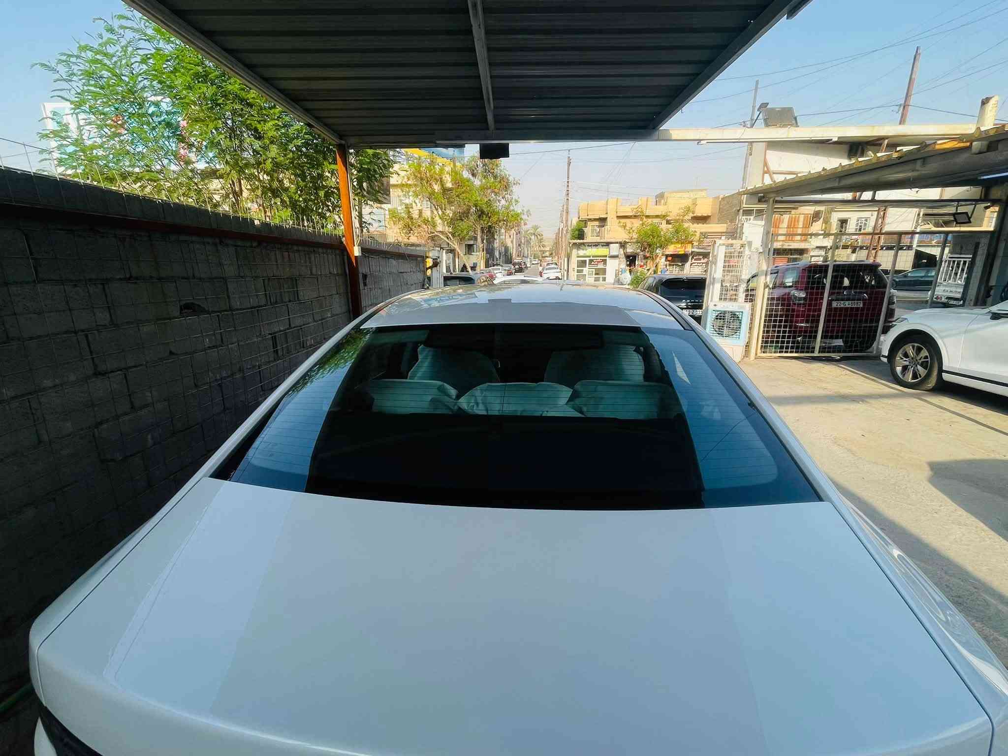 السلام عليكم 
للبيع BYD دستروير موديل 2025 فتحة مواصفاتها معروفه السيارة كفاله ممشاها 7800 بيها بس رصعات بصيطة مال شارع السعر 21300 وبيها مجال بسيط 
مكانها العامرية شارع المنظمة 
للاتصال ***********
