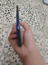 عندي جهاز للبيع يرادله شاشه  وظهر