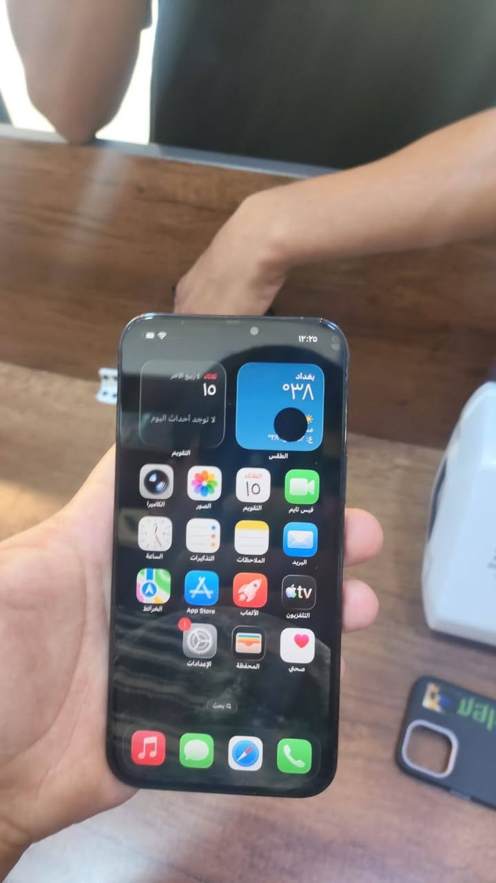 12Pro Max بلاد بطاريه 79 بس هاي نقطه بشاشه ذاكره 256 سعره 310 بي مجال *********** العنوان بعقوبه تحرير
