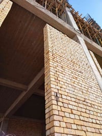 خلفه بناء • طابوق بلوك ثرمستون • متفرغ